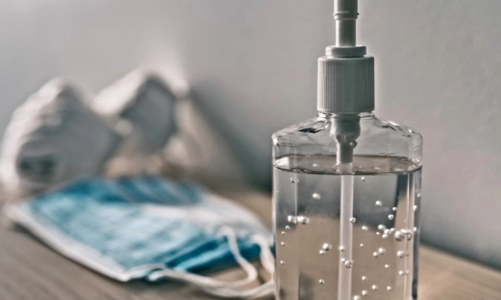 Πώς να φτιάξετε αντισηπτικό χεριών στο σπίτι